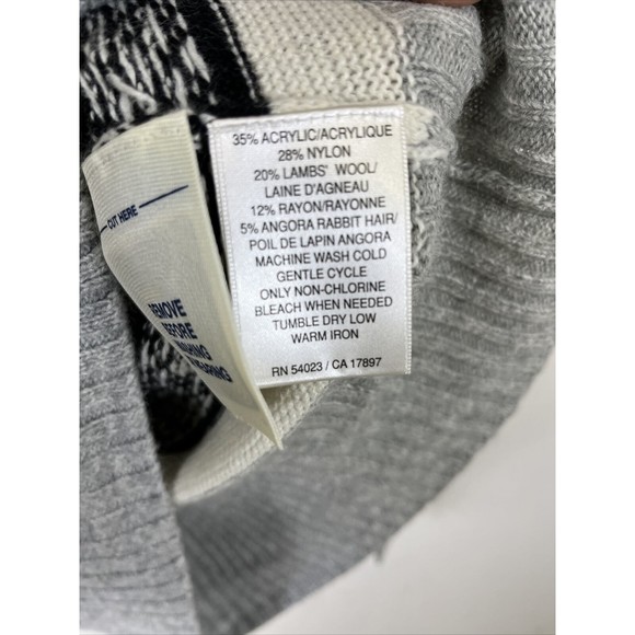 Old Navy Women's Lambs Wool Blend Fair Isle Pullover V Neck Sweater XS NWT $24 - Picture 3 of 7